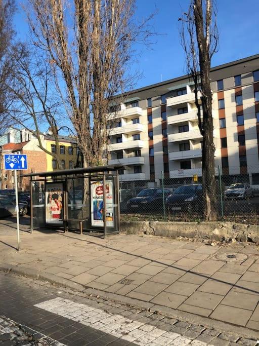 Apartament, Free Parking, Blisko Rynek-Dworzec Pkp-Pks, Sklepy ヴロツワフ エクステリア 写真