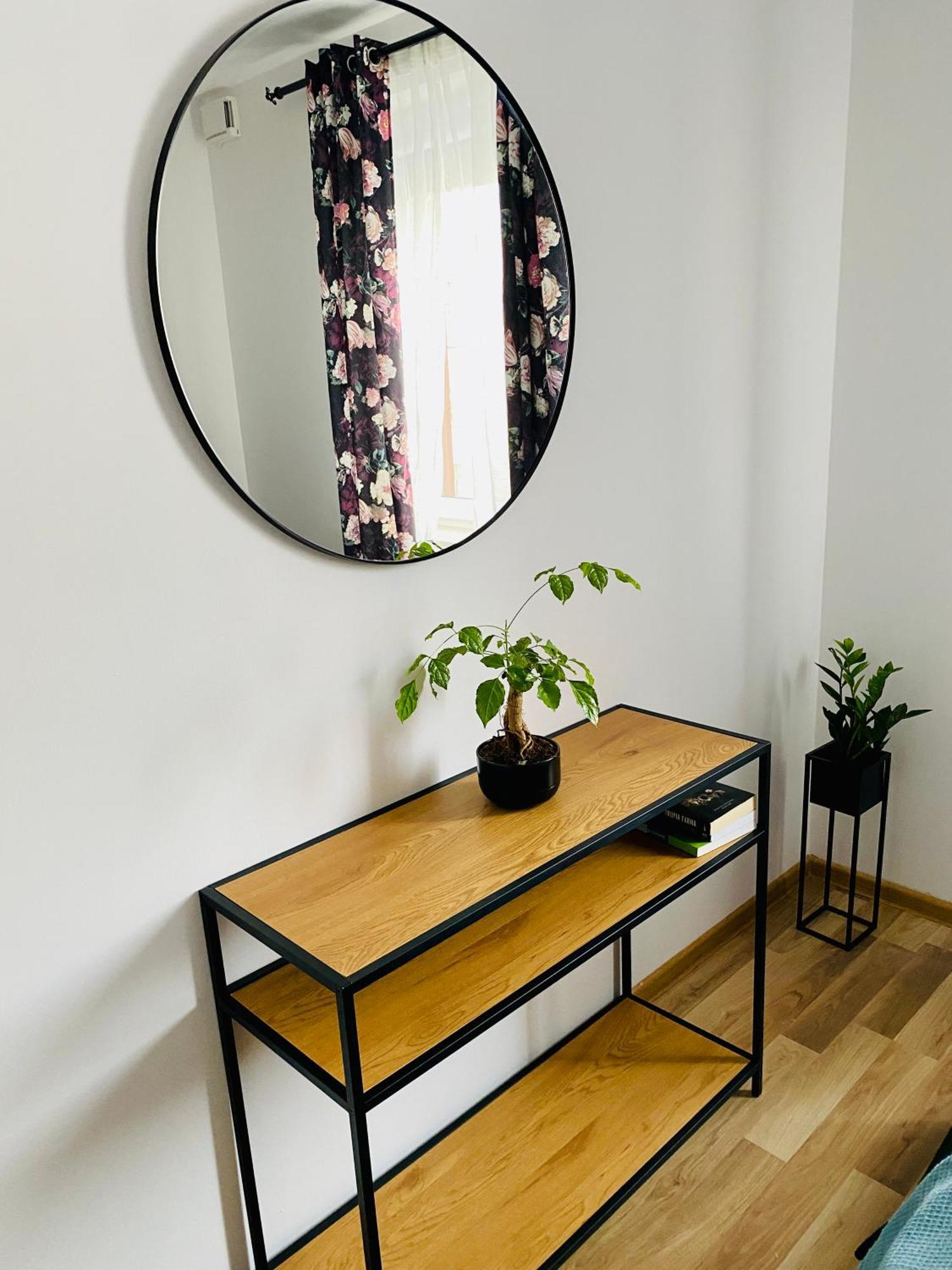 Apartament, Free Parking, Blisko Rynek-Dworzec Pkp-Pks, Sklepy ヴロツワフ エクステリア 写真