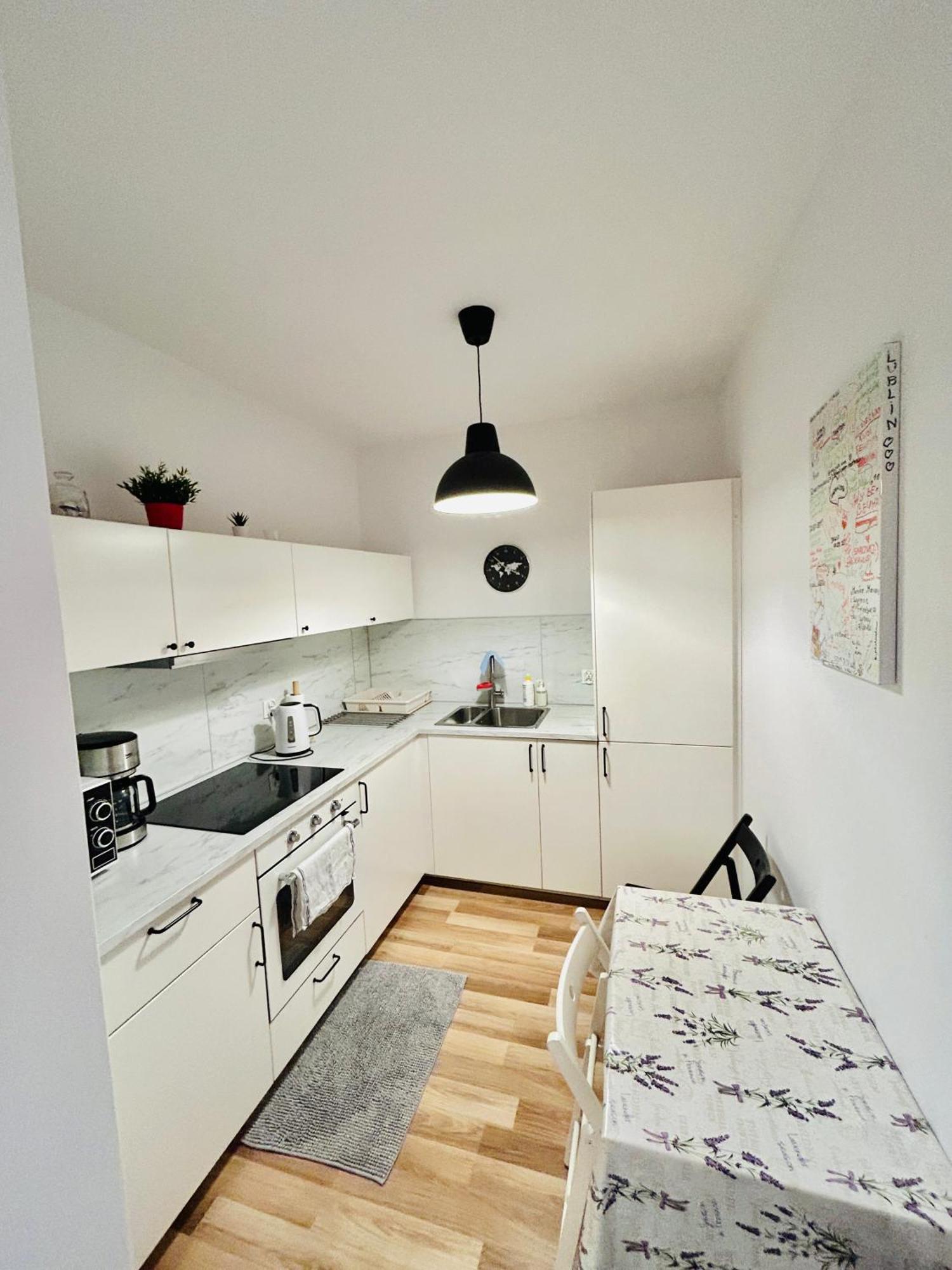 Apartament, Free Parking, Blisko Rynek-Dworzec Pkp-Pks, Sklepy ヴロツワフ エクステリア 写真